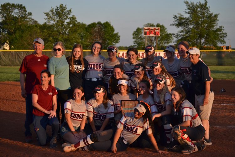 Eudora softball topples Tonganoxie, earns trip to Class 4A state